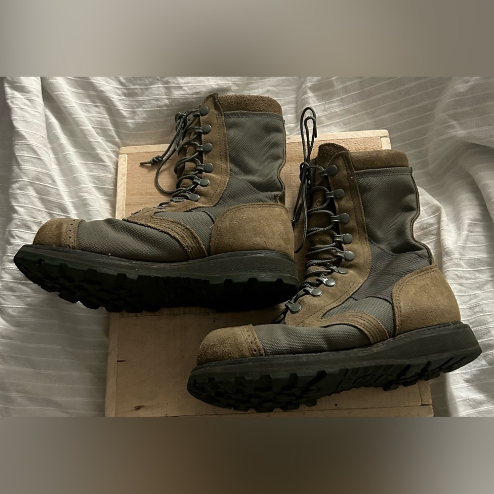 Vtg Corcoran Boots Men’s Green Leather Field Jump Military Combat USA Size 7M